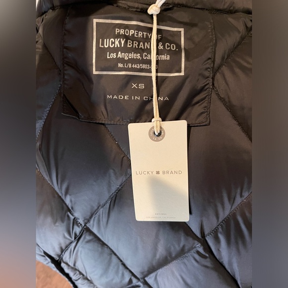 Lucky Brand Women's Black Down Jacket, Coat with hood. XSmall NWT - Picture 9 of 14